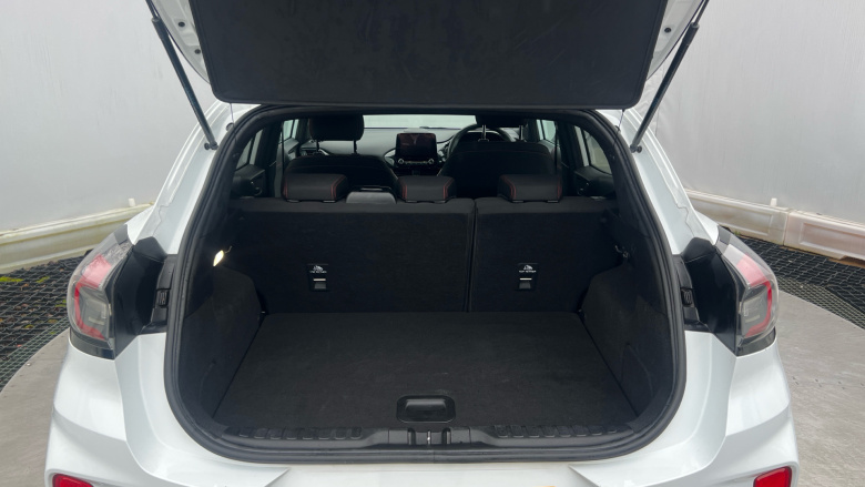 Ford Puma 1.0 EcoBoost Hybrid mHEV 155 ST-Line 5dr Petrol Hatchback